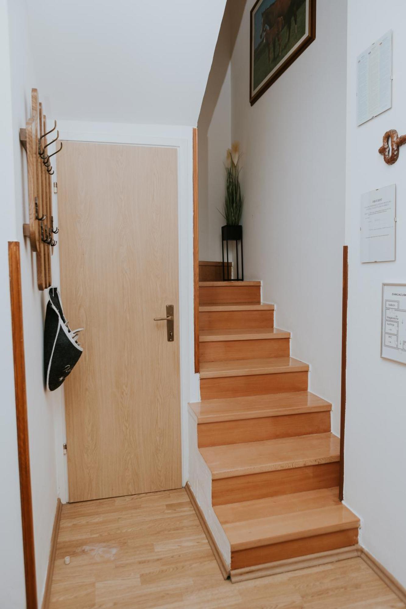 Gospić Apartman Antonio מראה חיצוני תמונה